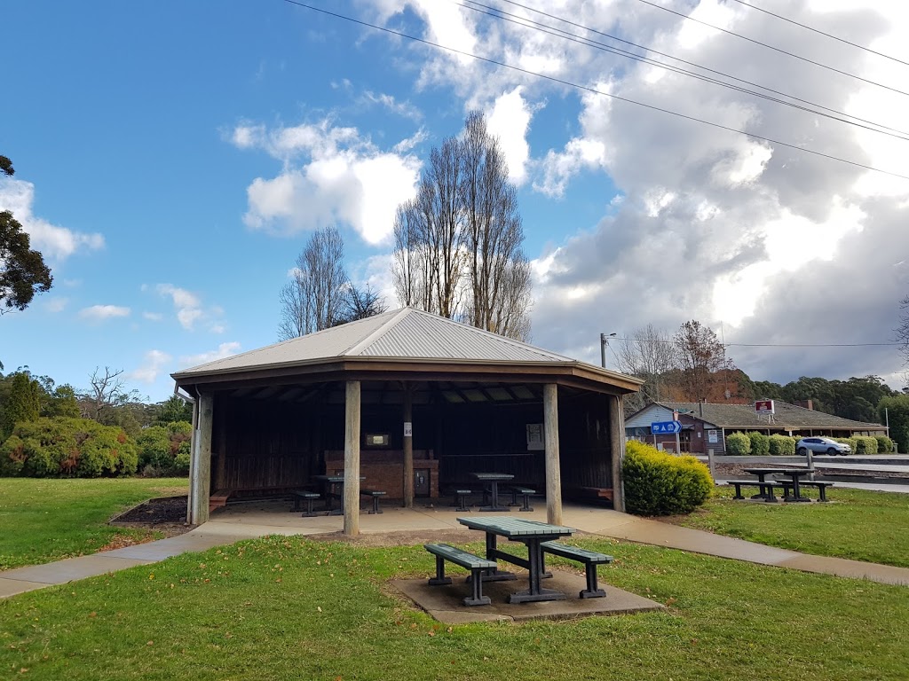 Erica Reserve Picnic Pavillion | park | Erica VIC 3825, Australia