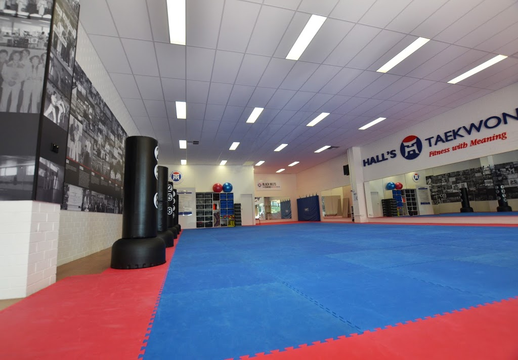 Halls Taekwondo | health | 429 Graham St, Port Melbourne VIC 3207, Australia | 0396453221 OR +61 3 9645 3221