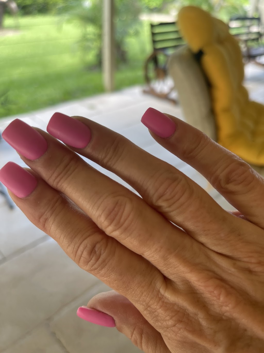 Sarina nails & spa | 5, Shop 5/20 Broad St, Sarina QLD 4737, Australia | Phone: 0450 216 872