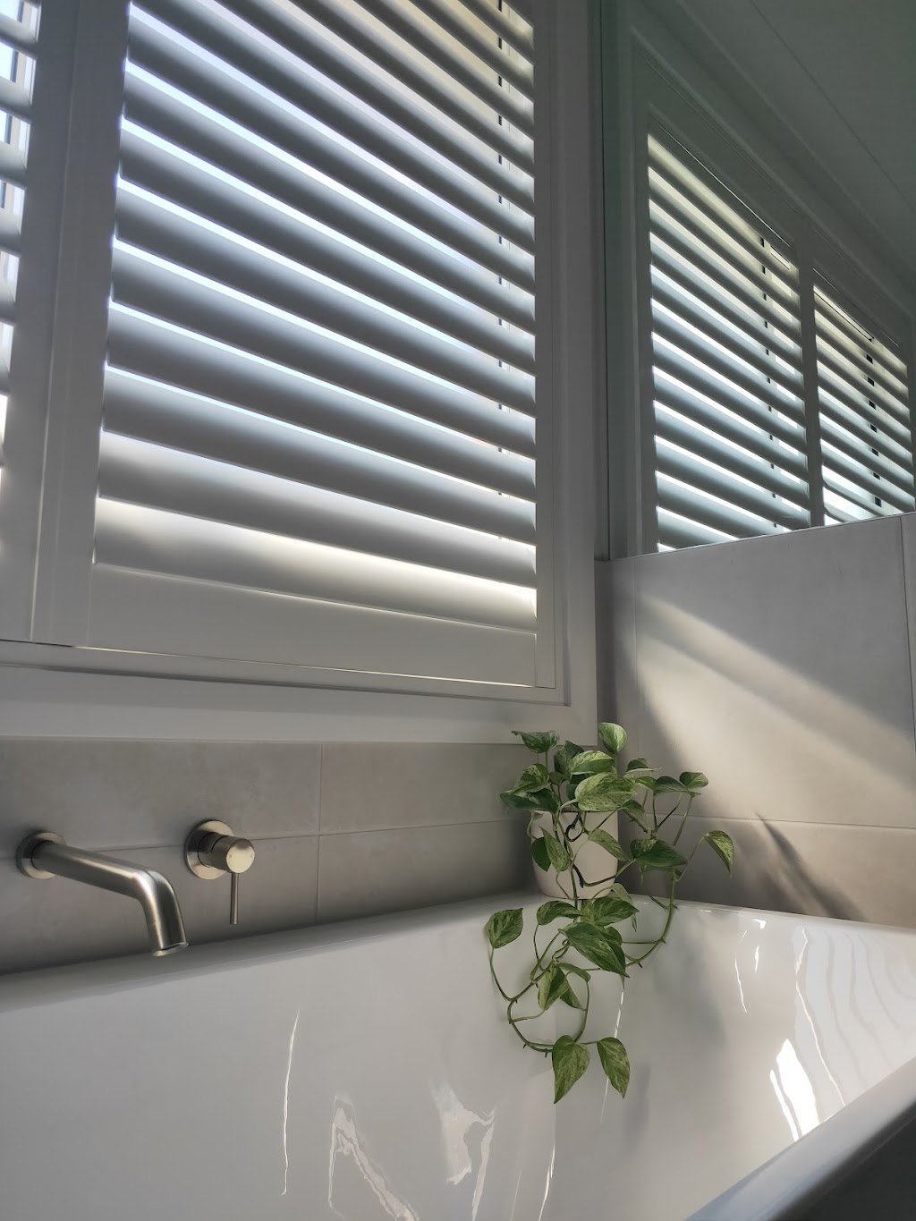 Hunter Valley Smart Shutters | 26 Christopher Rd, Lochinvar NSW 2321, Australia | Phone: 1300 464 877