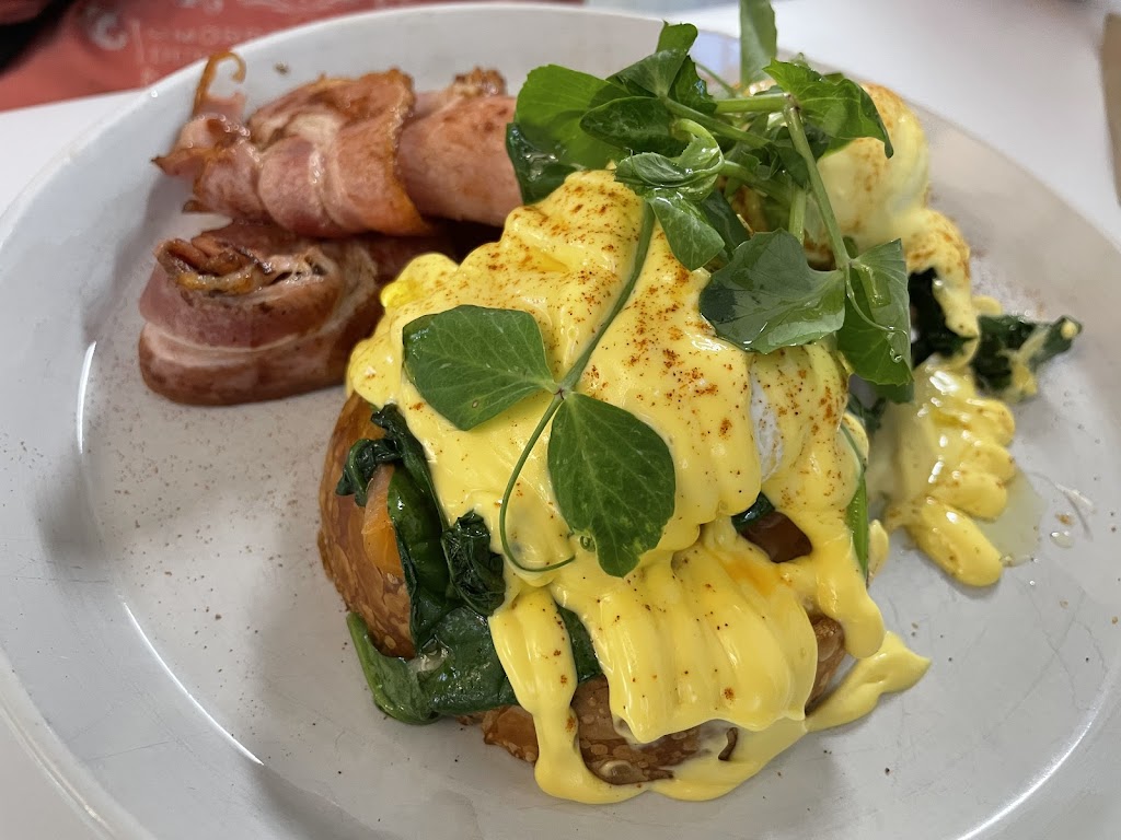 The Gardens Cafe Mount Annan | 362 Narellan Rd, Mount Annan NSW 2567, Australia | Phone: (02) 4647 4145