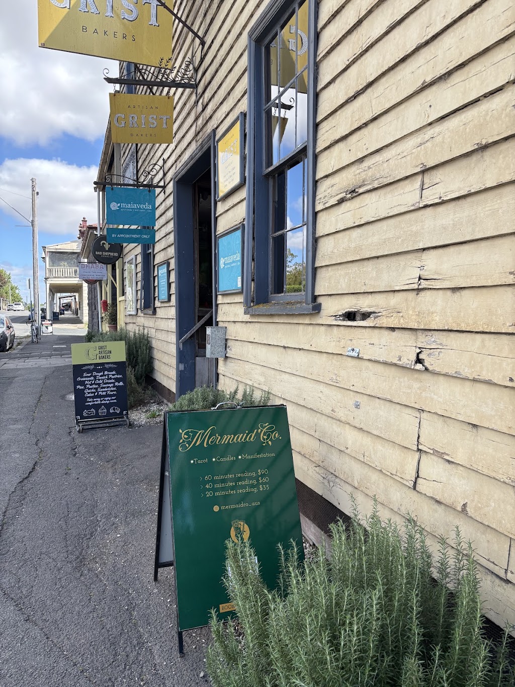 Mermaid Co. | High St, Trentham VIC 3458, Australia | Phone: 0431 068 852