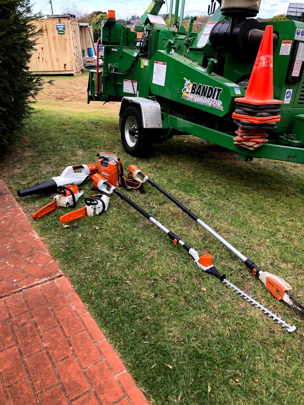 Darling Downs Tree Services | 2 Strong Rd, Hodgson Vale QLD 4352, Australia | Phone: 0419 672 671