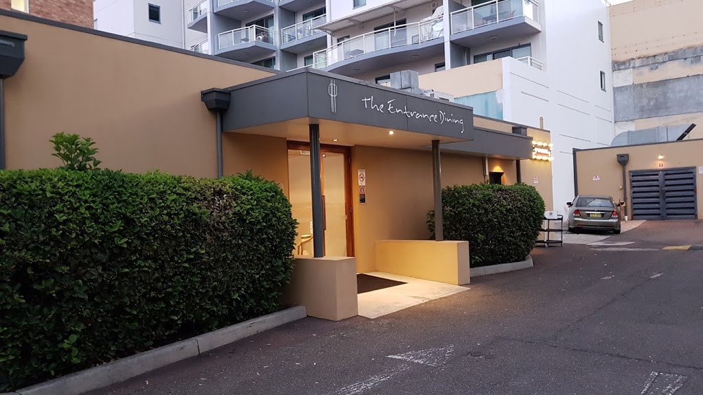 The Entrance Hotel | 87 The Entrance Rd, The Entrance NSW 2261, Australia | Phone: (02) 4332 2001