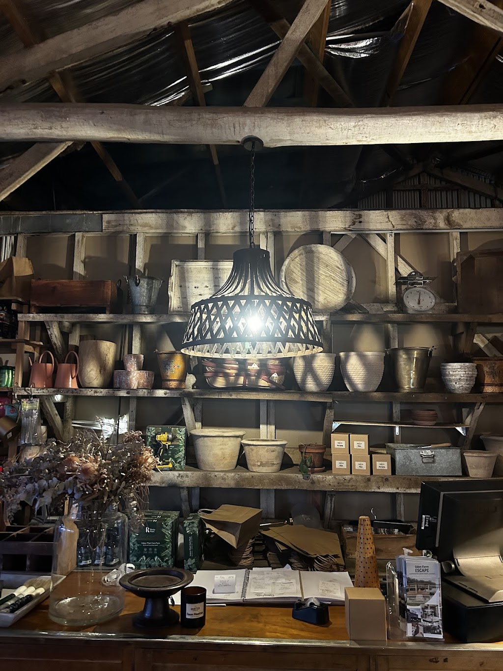 KWaltonElectrical | 132 Comleroy Rd, Kurrajong NSW 2758, Australia | Phone: 0490 002 765