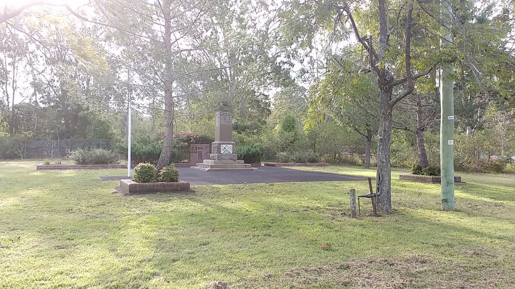 Paterson War Memorial | park | Paterson NSW 2421, Australia