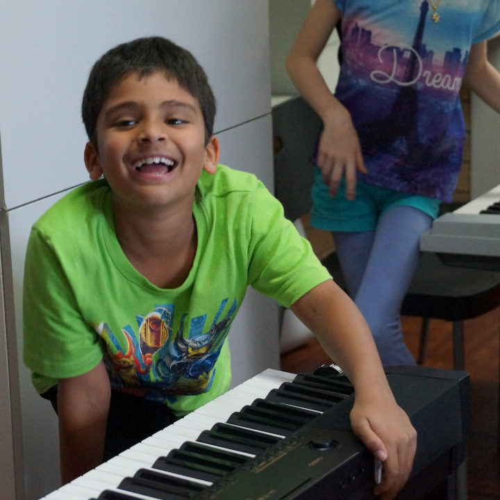 Mad Hatter Music | school | 12 Heffernan Rd, Alexandra Hills QLD 4161, Australia | 0451667274 OR +61 451 667 274