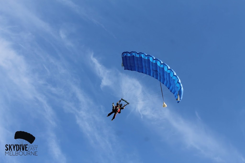 Skydive South East Melbourne |  | 3260 S Gippsland Hwy, Tooradin VIC 3890, Australia | 0474147813 OR +61 474 147 813