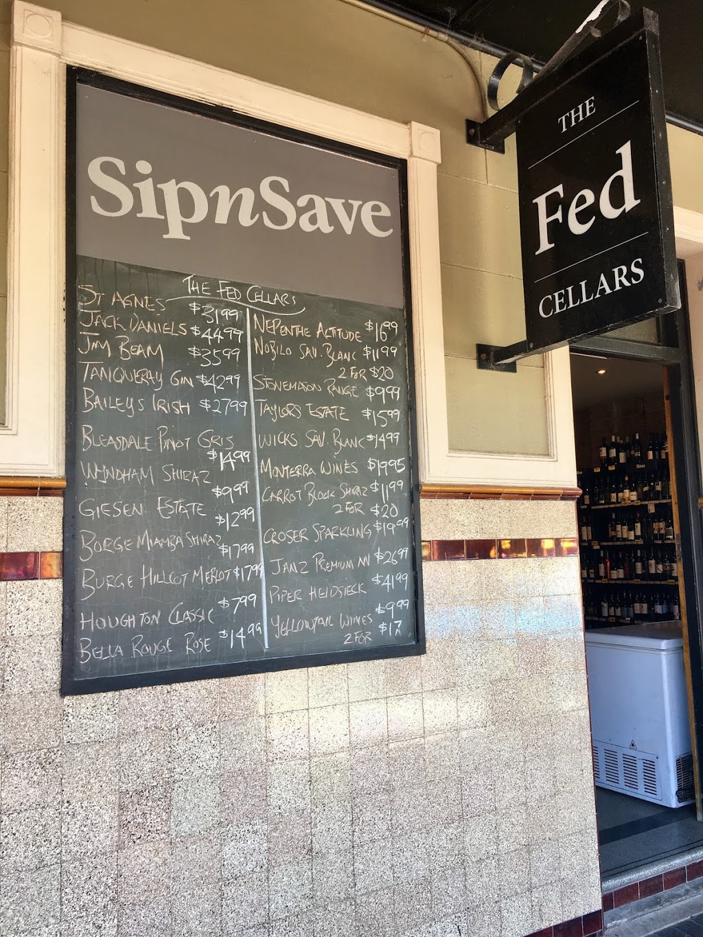 Sipn Save - Federal Hotel | store | 25 Semaphore Rd, Semaphore SA 5019, Australia | 0884496866 OR +61 8 8449 6866