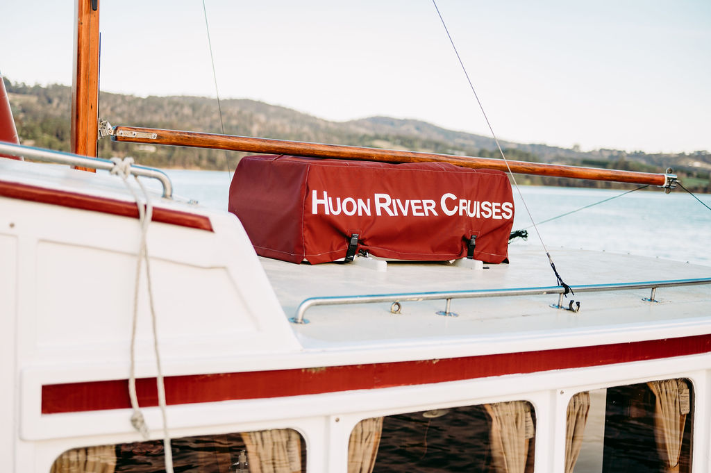 Huon River Cruises | 5 minutes South of Franklin, 3883 Huon Hwy, Castle Forbes Bay TAS 7116, Australia | Phone: 0422 958 213