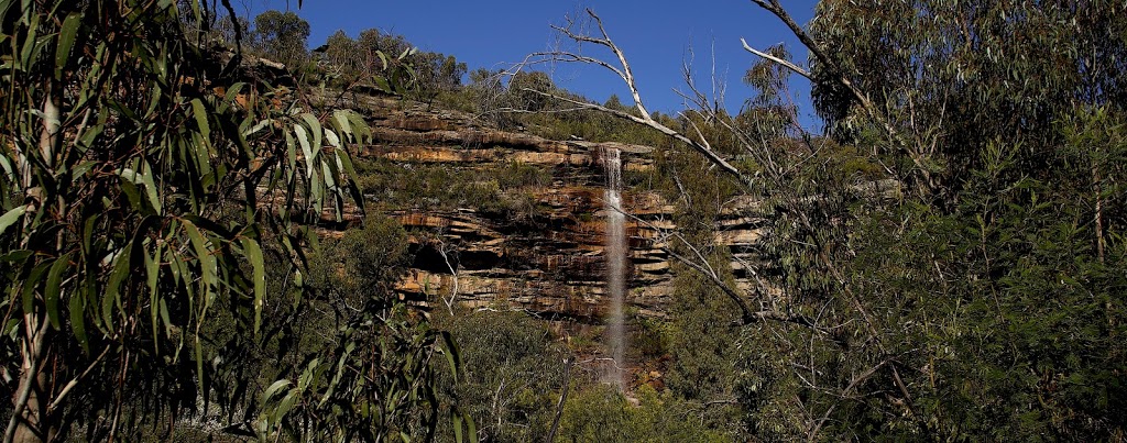 Grampians Peaks Walking Company | 105 Grampians Rd, Halls Gap VIC 3381, Australia | Phone: 1300 526 258