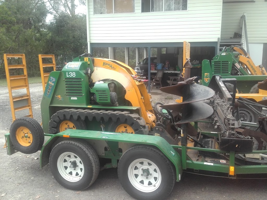 Griffos Mini Digger Hire Brisbane, Logan, Redland Bay | store | 60 Ariel Ave, Kingston QLD 4114, Australia | 0472508670 OR +61 472 508 670