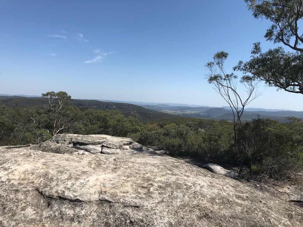 Bullen Rock View Point | Cullen Bullen NSW 2790, Australia