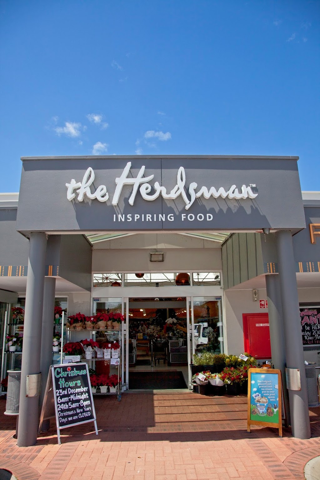 Blah Blah Bar at the Herdsman | cafe | 9 Flynn St, Churchlands WA 6018, Australia | 0893837733 OR +61 8 9383 7733