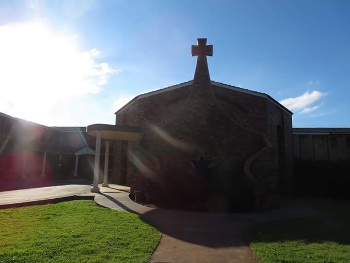 Carmelite Monastery | church | 287 Wellington St, Ormiston QLD 4160, Australia | 0732861401 OR +61 7 3286 1401