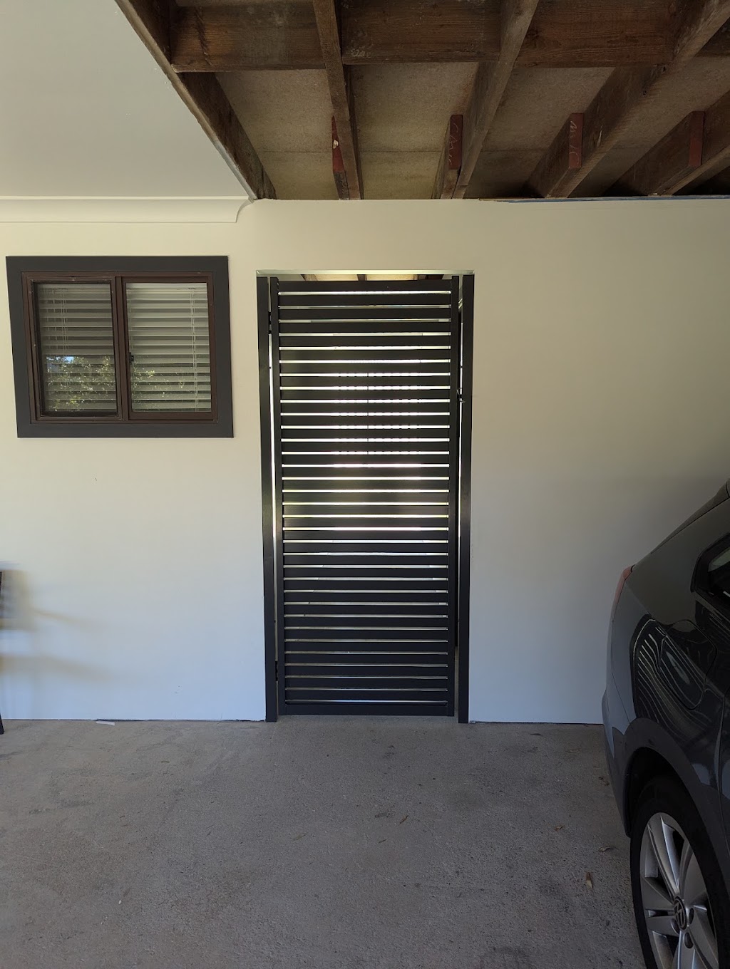 Dolphin Bay Fencing | 18 Pangari Cres, St Georges Basin NSW 2540, Australia | Phone: 0402 312 106