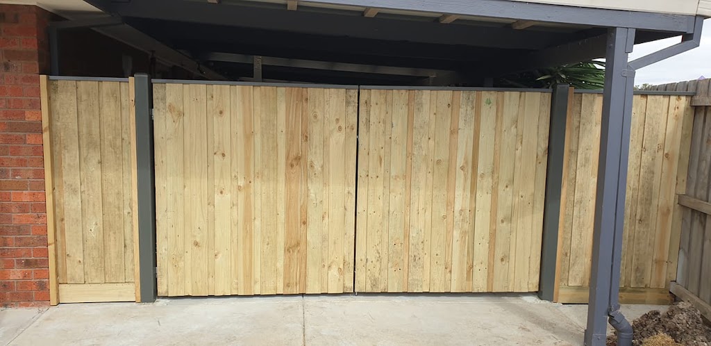 PaulHazelwood Fencing and Gates | 13 Hipwell Ct, Lovely Banks VIC 3213, Australia | Phone: 0417 125 994