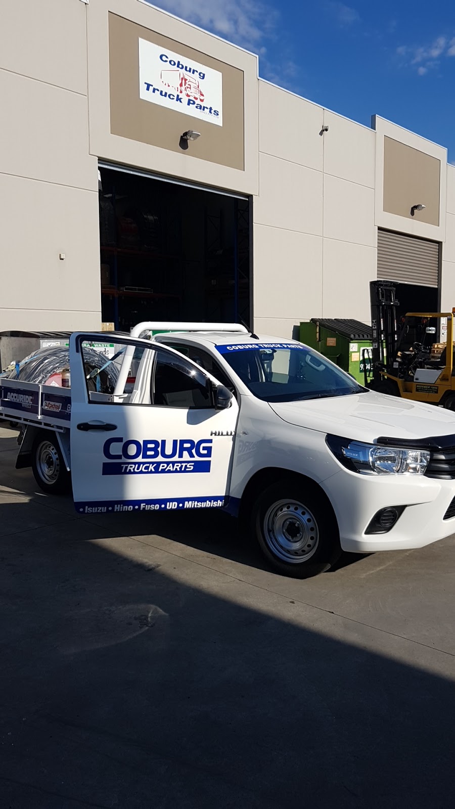 Coburg Truck Parts | car repair | 2/180-194 Fairbairn Rd, Sunshine West VIC 3020, Australia | 0393165999 OR +61 3 9316 5999