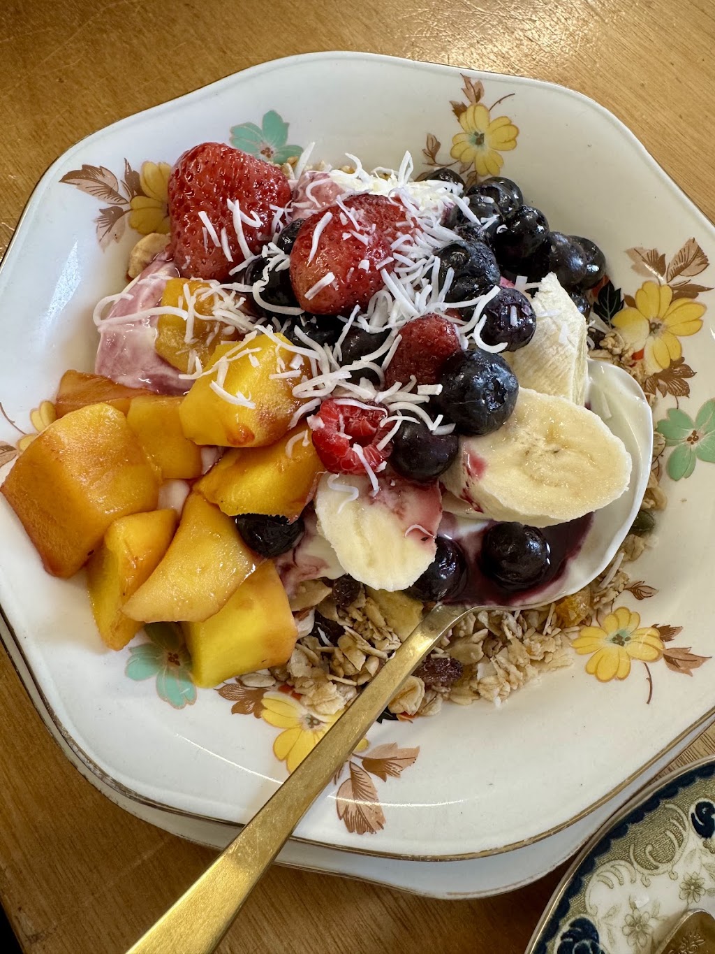 Mishkas Cafe | 87 Great Ocean Rd, Aireys Inlet VIC 3231, Australia | Phone: 0428 379 790
