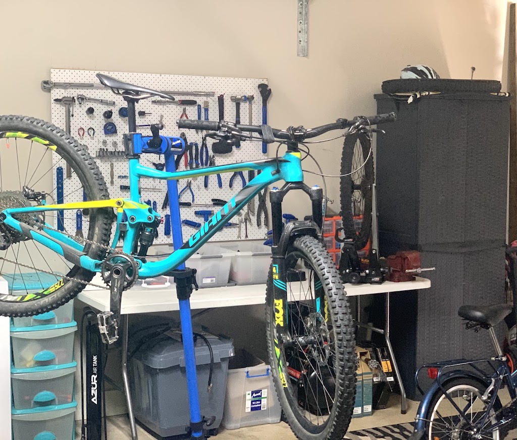 Back on Track Bicycle Servicing and Repairs |  | 30 Butler St, Gregory Hills NSW 2557, Australia | 0467500942 OR +61 467 500 942
