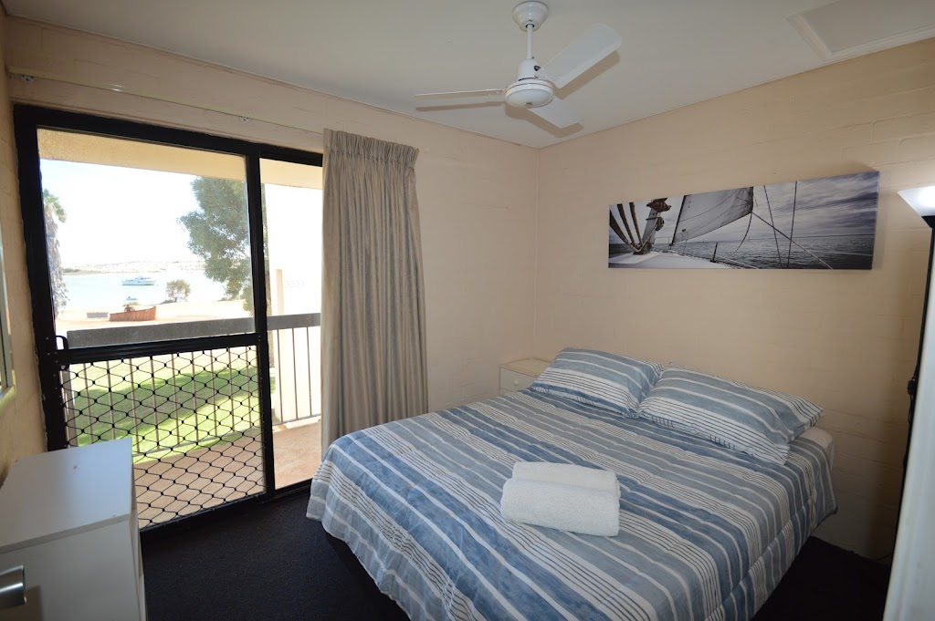 Riverview Holiday Apartment 9 - Kalbarri WA | Unit 9/156 Grey St, Kalbarri WA 6536, Australia | Phone: (08) 9937 0400