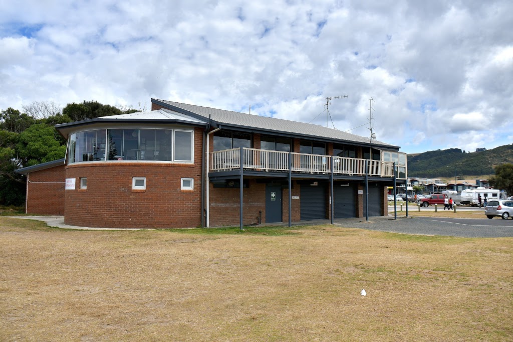 Apollo Bay Surf Lifesaving Club | 50 Great Ocean Rd, Apollo Bay VIC 3233, Australia | Phone: (03) 5237 6765