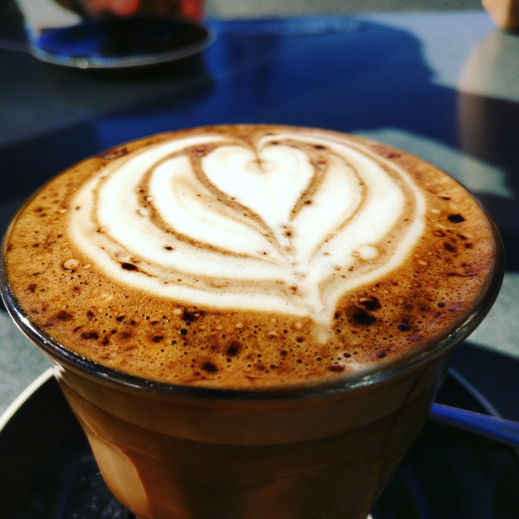 Espresso Stop | cafe | 951 Wynnum Rd, Cannon Hill QLD 4170, Australia | 0738995971 OR +61 7 3899 5971