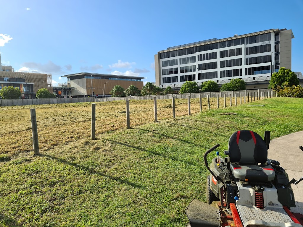 Surf N Turf Mowing  Sunshine Coast |  | 14 Wisteria Cres, Sippy Downs QLD 4556, Australia | 0478756852 OR +61 478 756 852