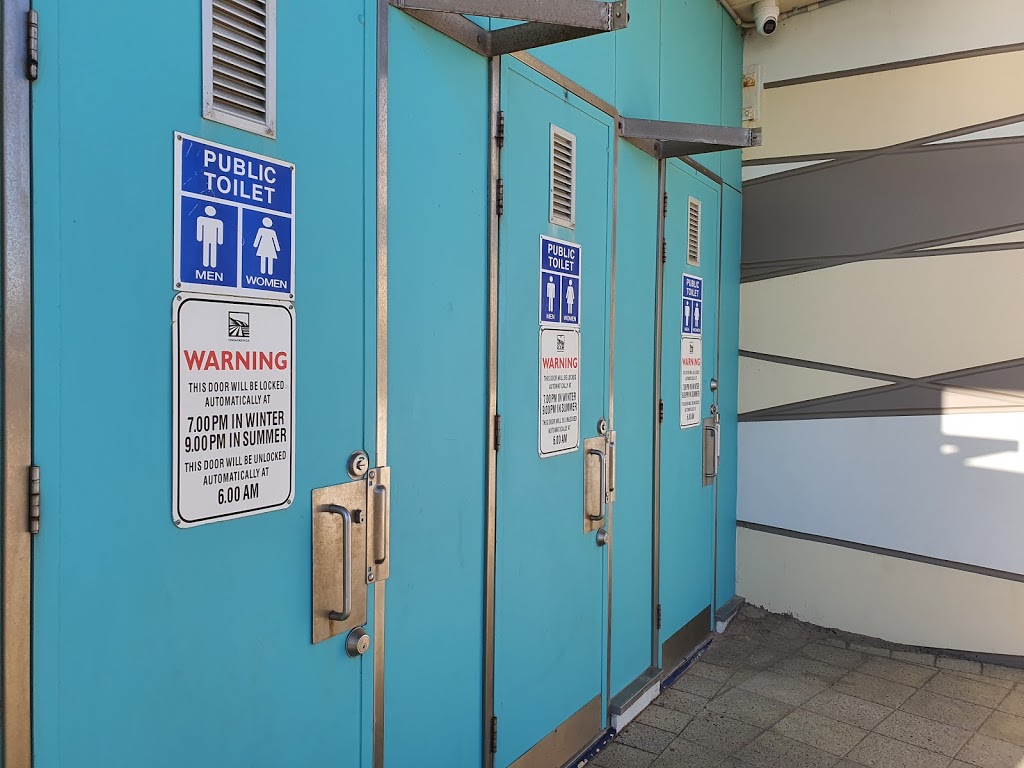 Public Toilets |  | 235 Esplanade, Seaford SA 5169, Australia | 0883840666 OR +61 8 8384 0666