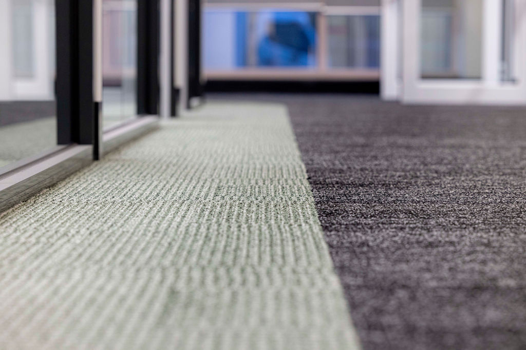 OnlyFloors | 251 Bourkes Creek Rd, Pakenham Upper VIC 3810, Australia | Phone: 0421 949 566