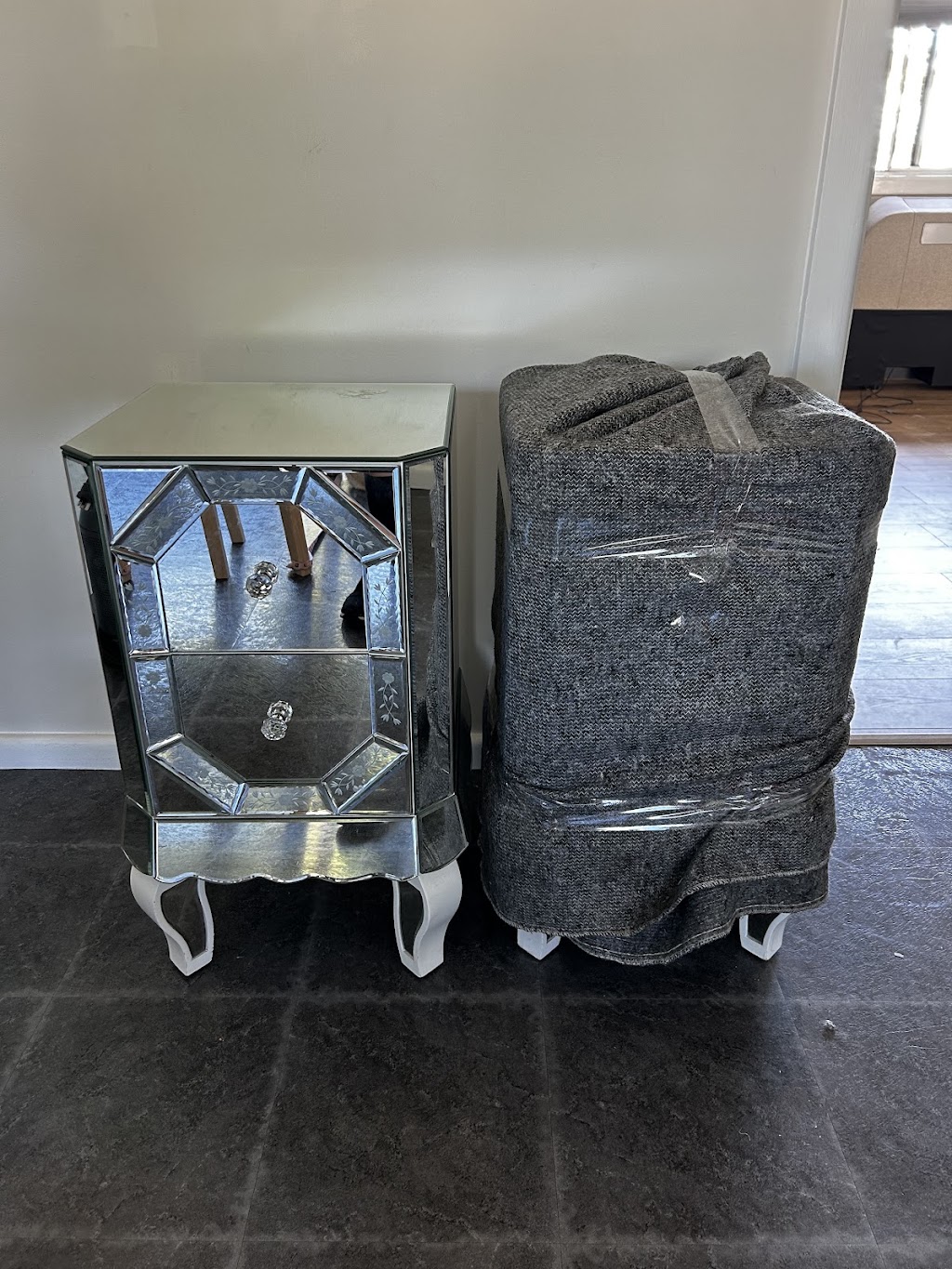 Infinity Movers | 29 Halloran St, Lilyfield NSW 2040, Australia | Phone: 0415 203 190