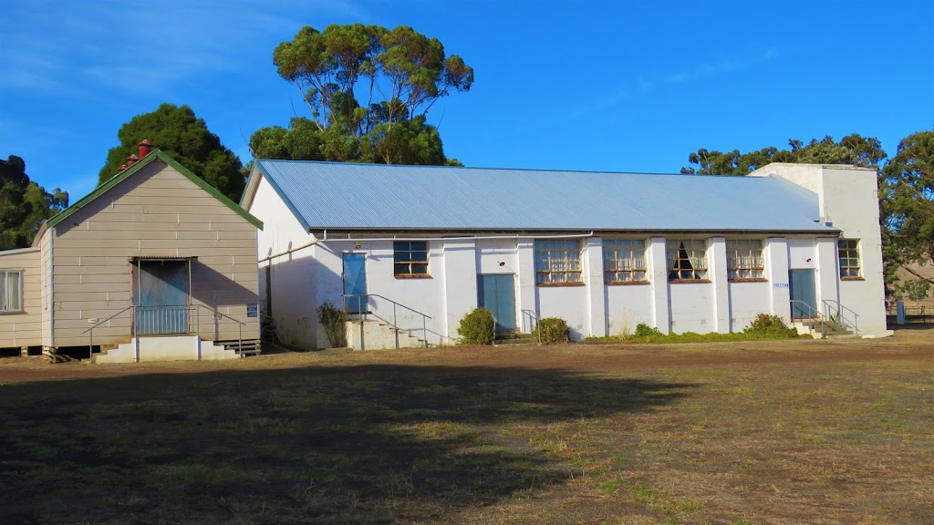 Wando Vale Memorial Hall | Casterton-Edenhope Rd, Wando Vale VIC 3312, Australia | Phone: (03) 5582 0272