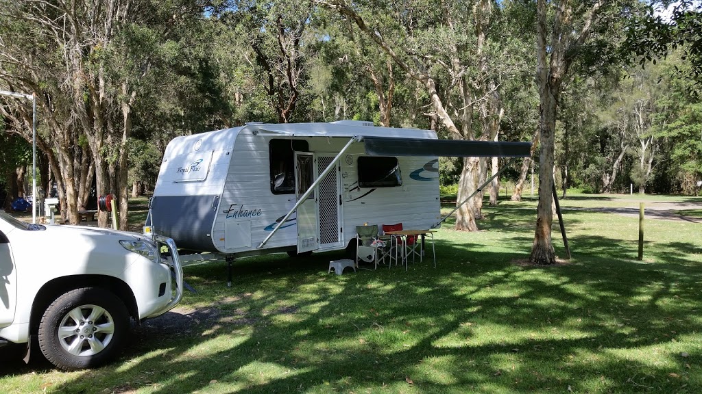Weeroona Caravan Park | rv park | 21 Main Rd, Manning Point NSW 2430, Australia | 0265532635 OR +61 2 6553 2635