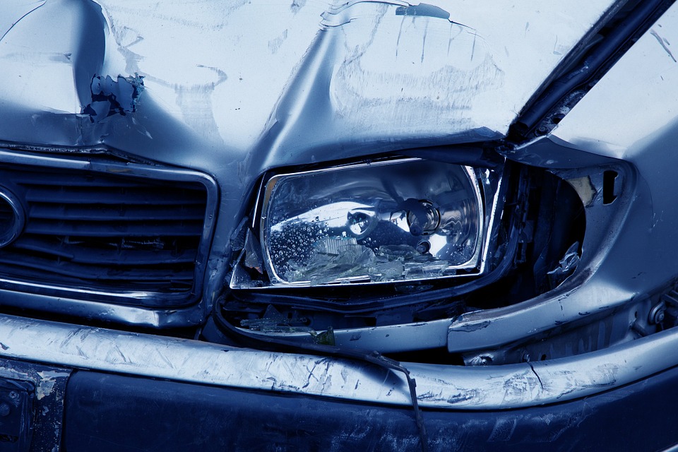 Hurleys Smash Repairs | car repair | 17 Middleton Rd, Cromer NSW 2099, Australia | 0299826754 OR +61 2 9982 6754