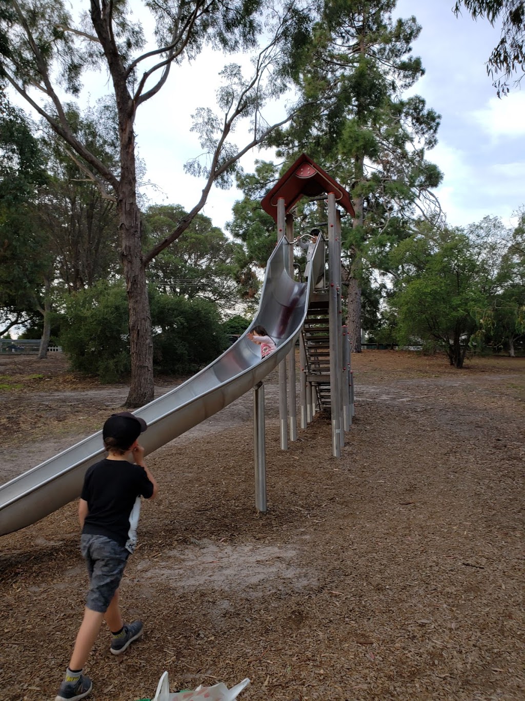 Cheltenham Park Reserve and Playground | park | Park Rd, Cheltenham VIC 3192, Australia | 95994444 OR +61 95994444