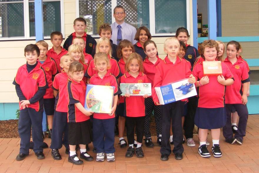 Red Range Public School | school | Grafton St, Red Range NSW 2370, Australia | 0267342257 OR +61 2 6734 2257