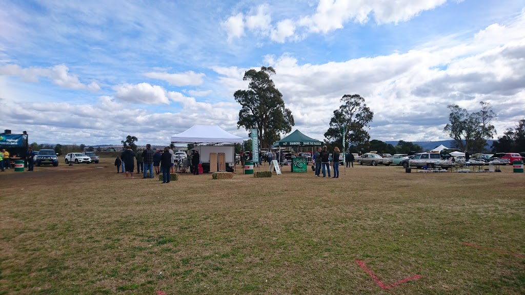 TAB Aberdeen Bowling Club | bowling alley | Jefferson Park, Aberdeen NSW 2336, Australia | 131802 OR +61 131802