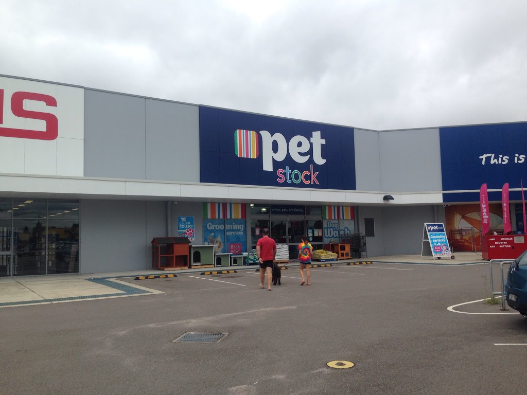 PETstock Heatherbrae | pet store | Home Improvement Centre, 2222 - 2232 Pacific Hwy, Heatherbrae NSW 2324, Australia | 0249832992 OR +61 2 4983 2992