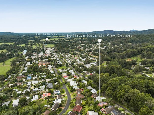 Bellingen Mountain View Cottage | 53 William St, Bellingen NSW 2454, Australia | Phone: 0405 036 784