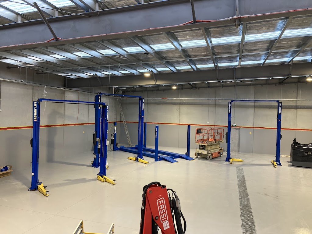 Lift Me Hoist Services Pty Ltd | 9 Therese Ct, Lara VIC 3212, Australia | Phone: 1800 965 308