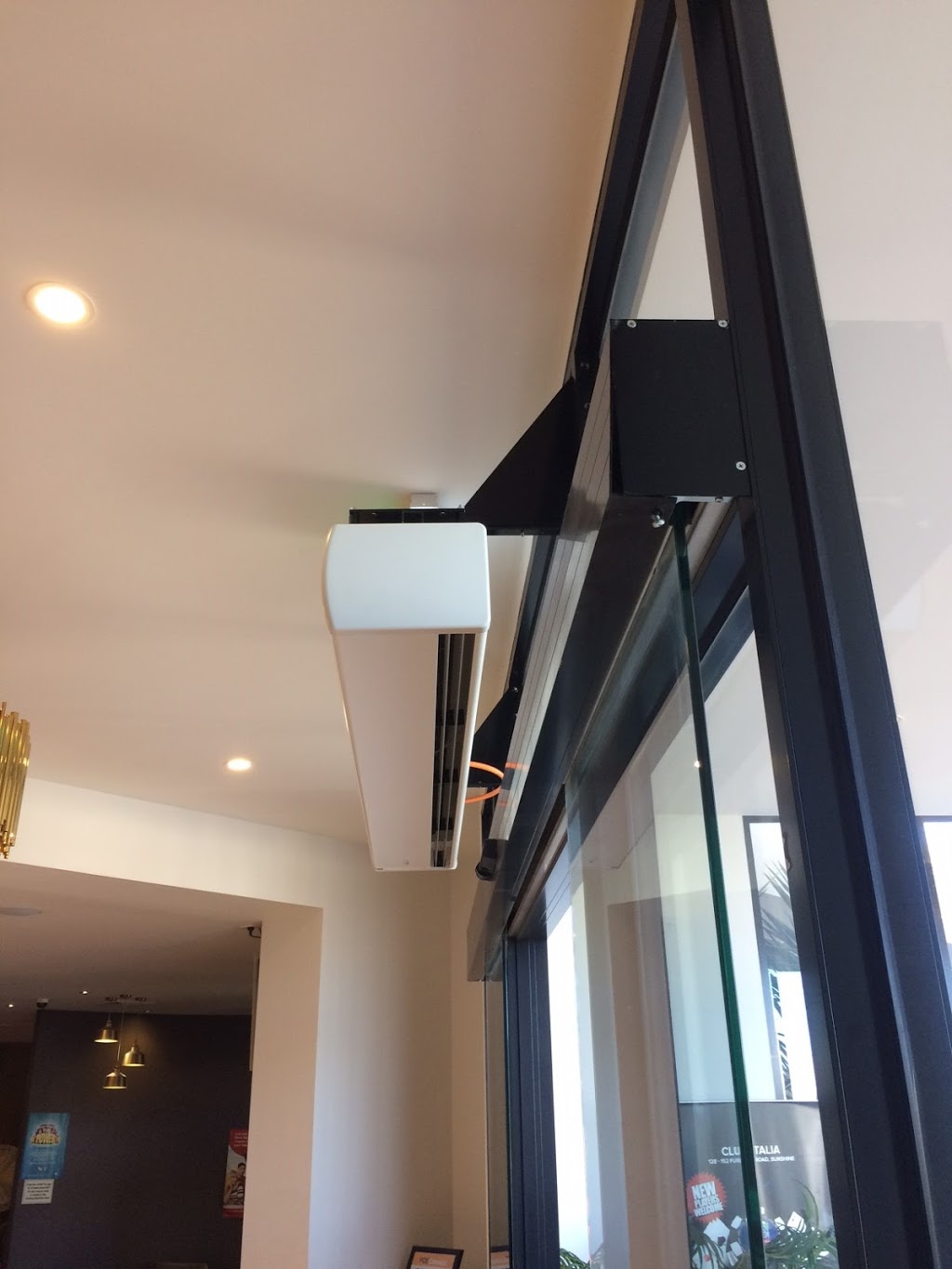 Air Curtains Australia | 1/147 Greens Rd, Dandenong South VIC 3175, Australia | Phone: (03) 9794 8182