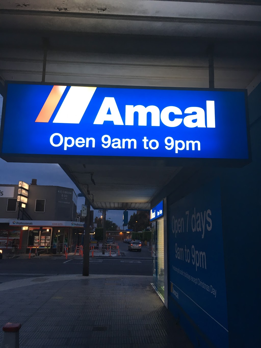 Amcal Pharmacy Glenroy - Kapadia | 793 Pascoe Vale Rd, Glenroy VIC 3046, Australia | Phone: (03) 9306 9010