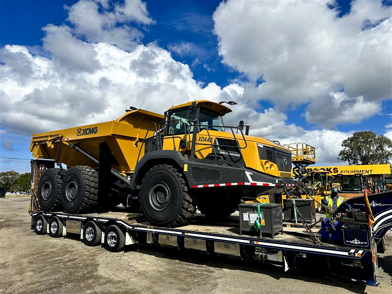 Brooks Equipment Sales | 8575 Warrego Hwy, Withcott QLD 4352, Australia | Phone: (07) 2111 3765