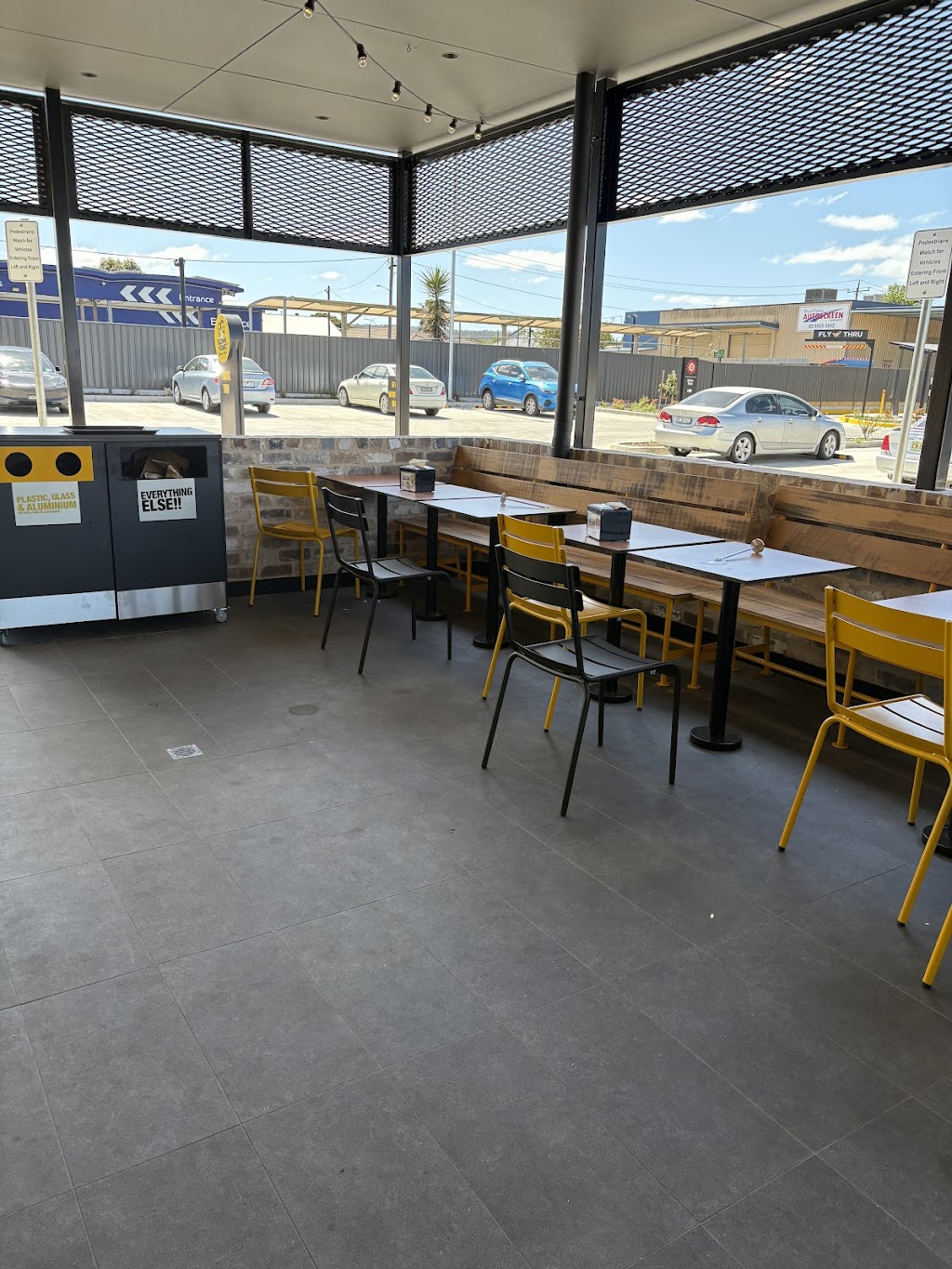 Guzman y Gomez - Albury | Tenancy 1/373-375 Wagga Rd, Lavington NSW 2641, Australia | Phone: (03) 7049 9997
