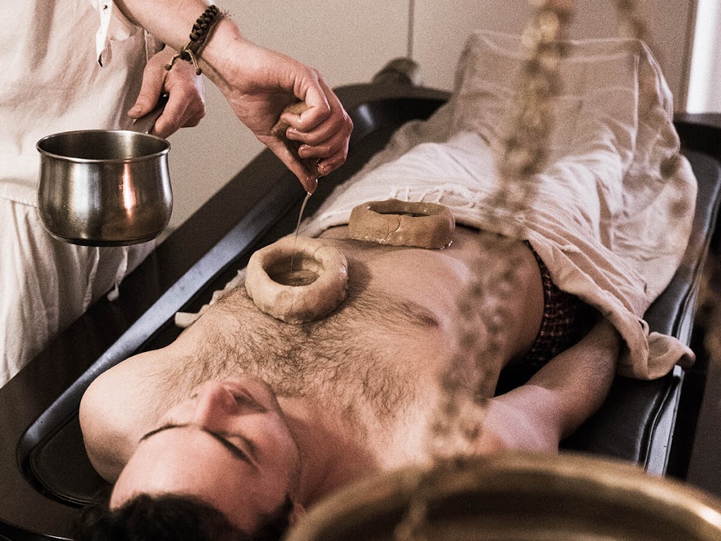 Vital Veda | Duplex 2/3 Halyard Ct, Ocean Shores NSW 2483, Australia | Phone: 0439 430 050