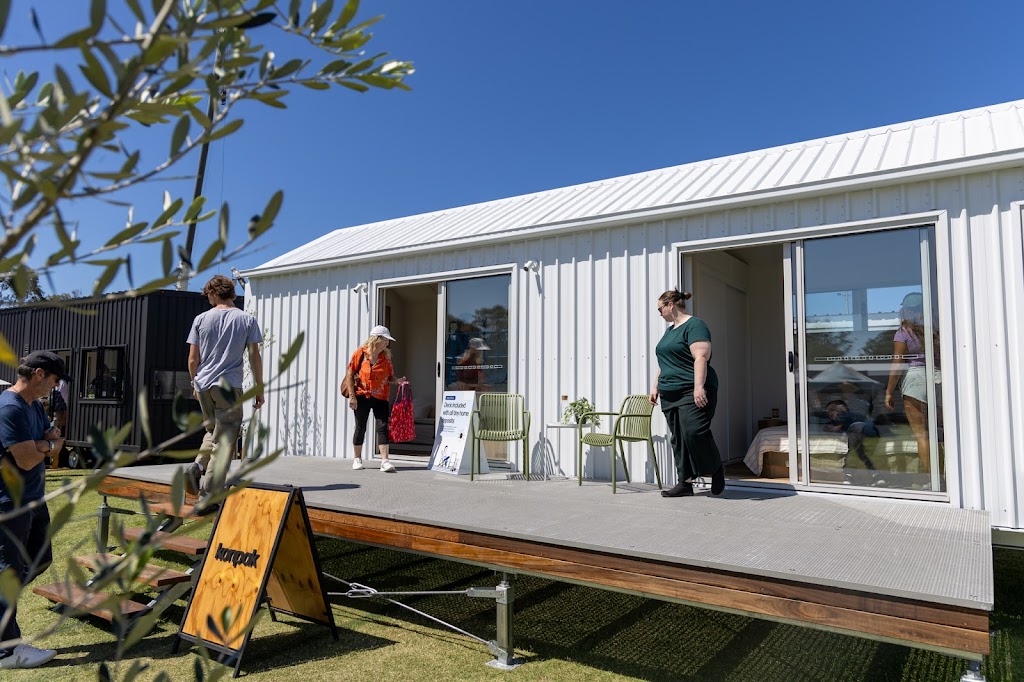 Konpak Tiny Homes | 300 Lundberg Dr, South Murwillumbah NSW 2484, Australia | Phone: 0434 272 353