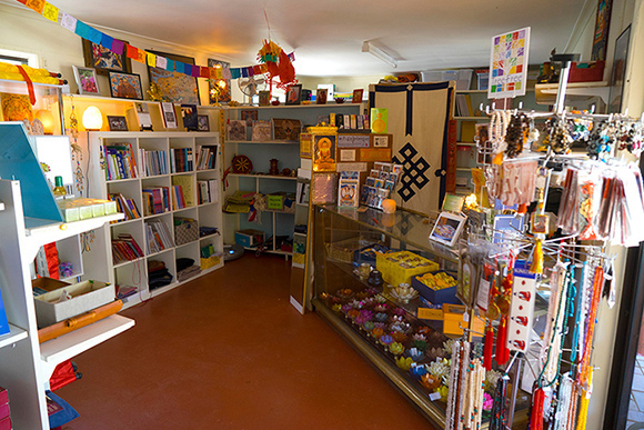 Atisha Dharma & Gift Shop | store | 25 Sandhurst Town Rd, Myers Flat VIC 3556, Australia | 0354463336 OR +61 3 5446 3336