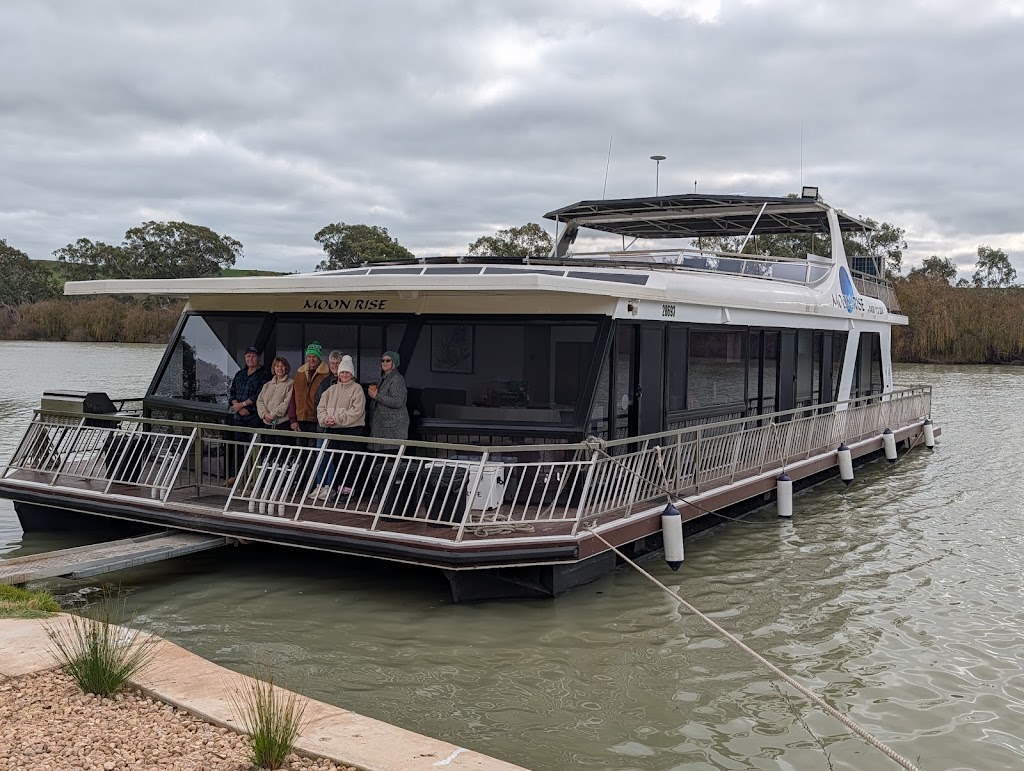 SA Houseboats | E Front Rd, Younghusband SA 5238, Australia | Phone: 0458 112 824