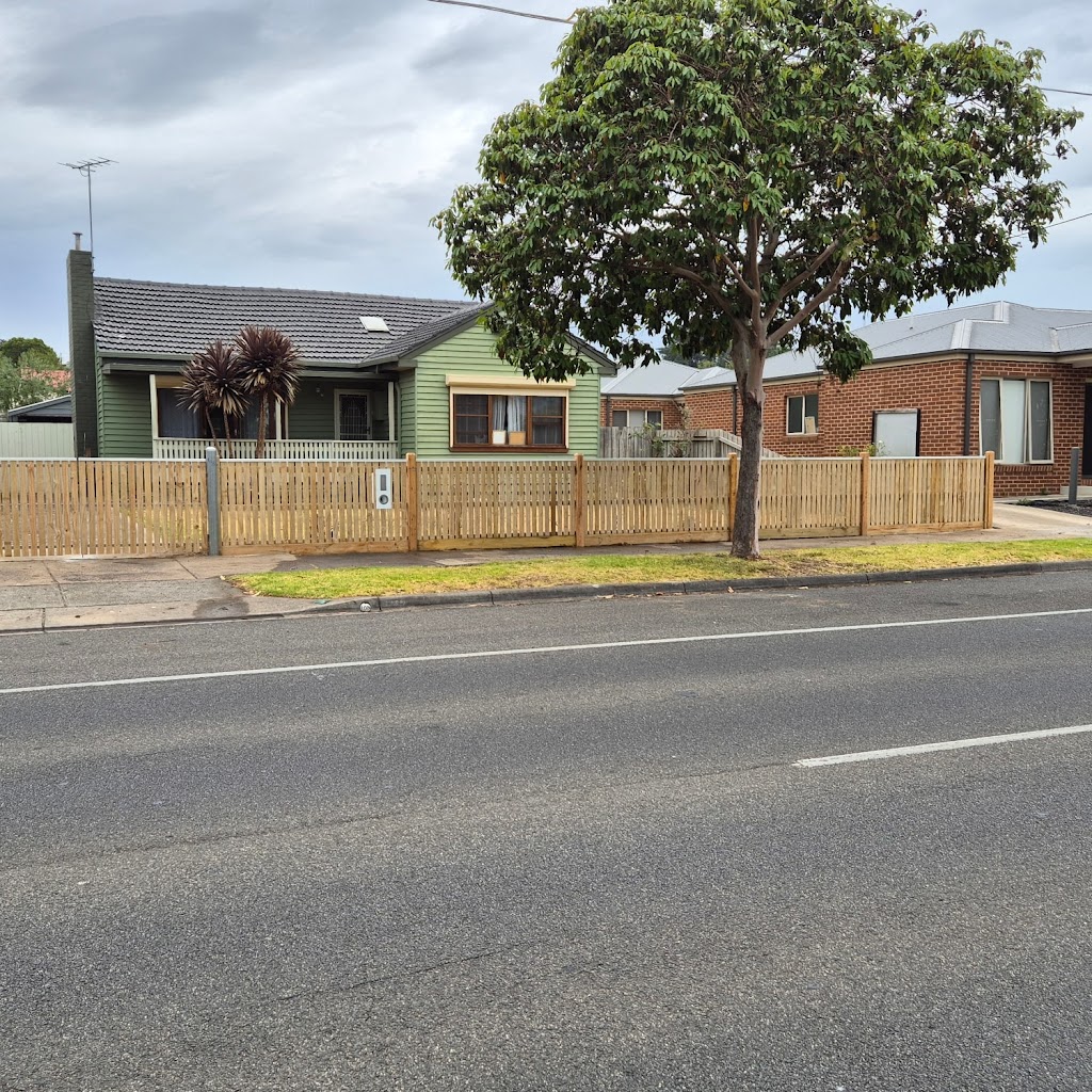 PaulHazelwood Fencing and Gates | 13 Hipwell Ct, Lovely Banks VIC 3213, Australia | Phone: 0417 125 994
