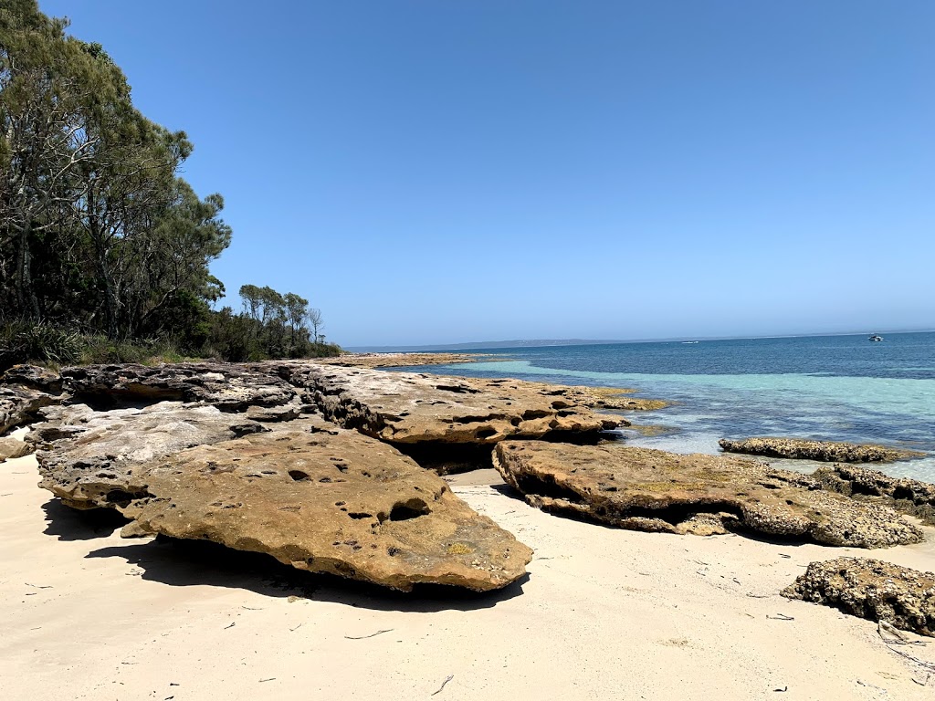 Bookas Beach | lodging | Long Beach S Rd, Beecroft Peninsula NSW 2540, Australia | 0411425679 OR +61 411 425 679